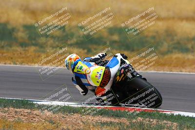 media/Apr-30-2023-CRA (Sun) [[020fcf5d43]]/Race 4-600 Supersport/